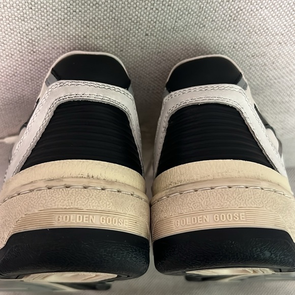 Golden Goose Women’s Forty2 - Picture 11 of 12